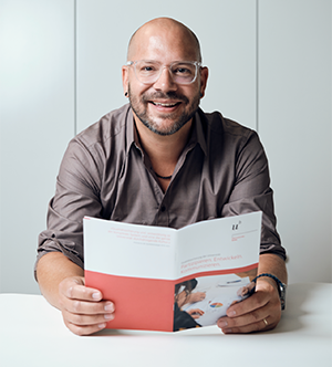 Prof. Dr. Adrian Leemann